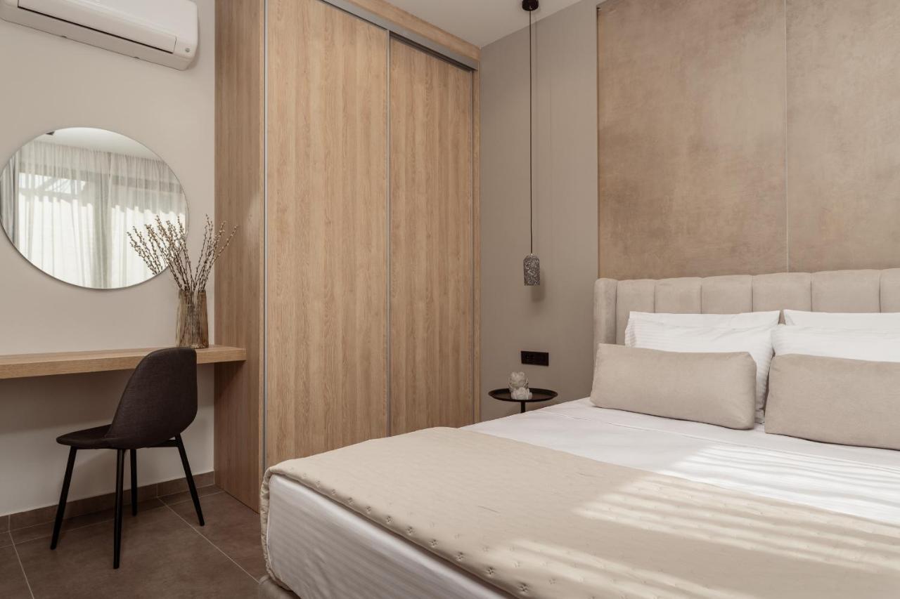 La Maison Suites Zakynthos stad Exteriör bild